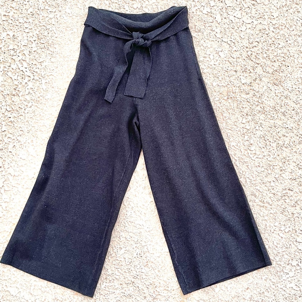 Saks Fifth Avenue Dark Gray Wide-Leg Capris